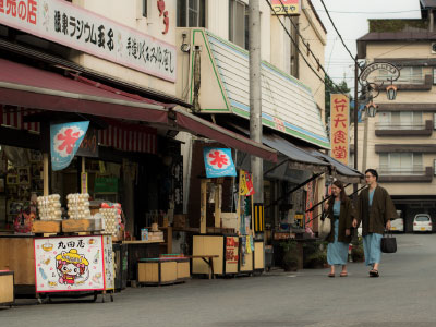 二人きりで巡る