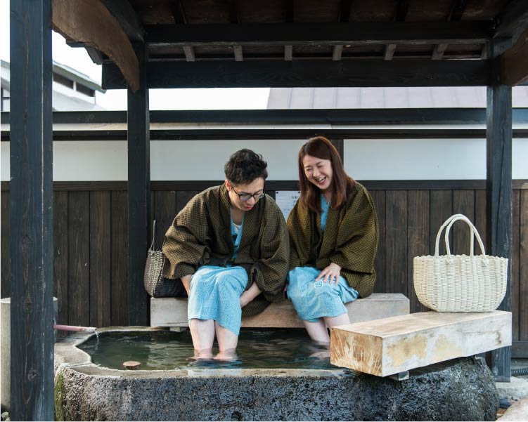 足湯と飲泉所